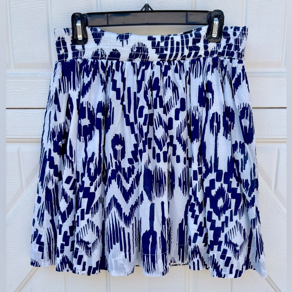 Banana Republic Blue White Ikat Skirt Size Small w/ Elastic Waist